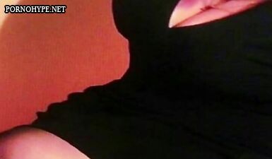 Жаркая фотосессия в чертовских чулках: горячий анальный секс в HD качестве