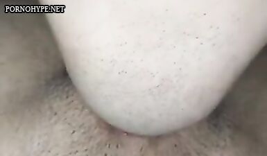 Конча на языке: Женщина в экстазе от куни