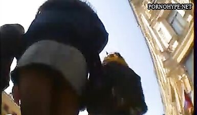Шпионские камеры открывают интимные тайны: подсмотренные трусики сексуальных красавиц!