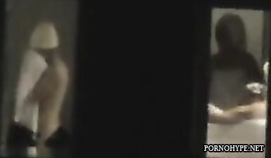 Горячие бабушки без трусиков: шокирующие секреты на скрытой камере!