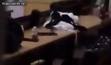 Студентку жестко трахнули на скрытую камеру в университете: грубое порно