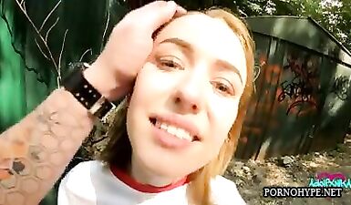 Горячая студентка отличается в постели: оральный секс с преподом за оценку