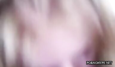 Таня трахает глубоко в горло и матерится: жесткий орал!