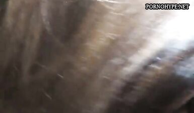 Жена сосет хуй в лесу