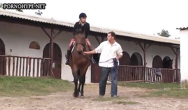 Горячие Русские Девушки Учат Студенток Трахаться: Лучшие Уроки Секса 2022