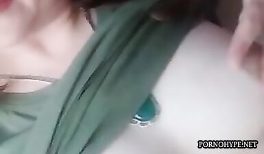 Грязная шлюха организует безбашенную оргию перед мужем