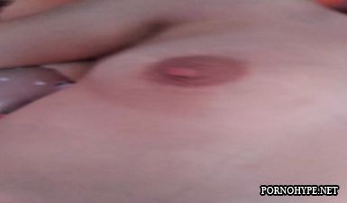 Муж снимает видео как быстро трахает жену в коленно-локтевой позе