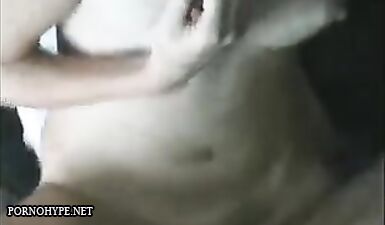 Жесткое проникновение во все отверстия у шлюхи
