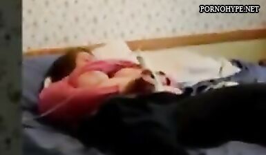 Соблазнительная бестия разбудила свои желания!