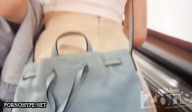 Жгучий скандал в метро: Подглядывание под платье и жесткий секс