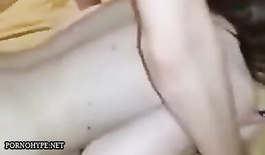 Горячая Жена Визжит от Жесткого Анала: Лучшее Порно 18+