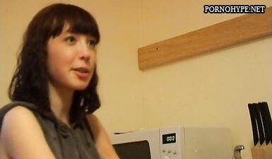 Горячий трах с похотливой шлюхой в домашних условиях