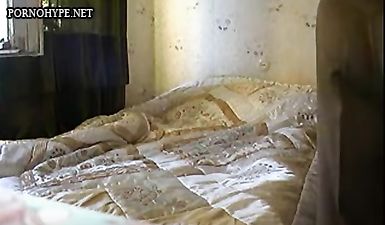Толстушка делает минет сыну в позе 69 и трахается в манду