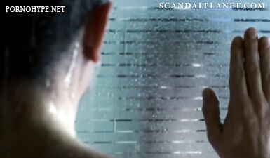 Сумасшедший секс в грязной душевой с горячей Викторией Абриль - 18+ порно видео!