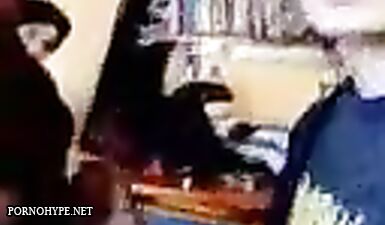 Извращенная грубая ебля на видео: жесткий секс в низком качестве!