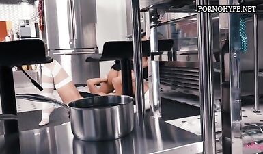 Искушение: Поглоти мою страсть и забудь о своих сомнениях!