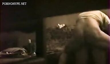 Сексуальная развратница устроила жаркое порно-шоу на скрытую камеру!