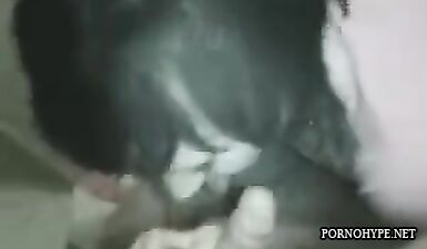 Искусный ваннный экстаз с пылкой красоткой