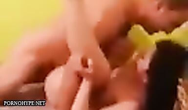 Ливанский трахальщик снимает свой секс на камеру