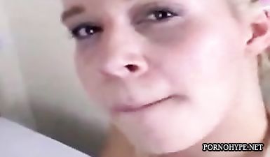 Подборка девушек который глотают сперму после окончания в рот