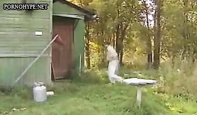 Грязная оргия в деревенской дыре