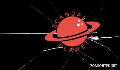 Грубый секс с Эшли Догерти в сериале «Роковой патруль»