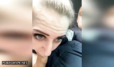 Техника тряски и орального секса: как заставить сосать