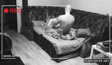 Скрытая камера: измена жены с подлым любовником