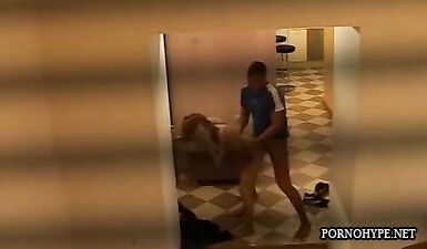 Подглядывание и трах в общественном месте